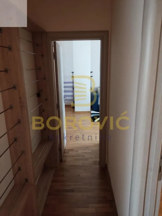 Rent, four bedroom apartment, 105m², Lekino Brdo, Voždovac Sve Podlokacije