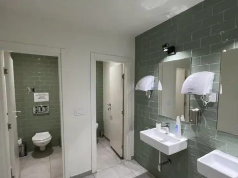 Izdavanje, poslovni prostor, 2000m², Voždovac Sve Podlokacije, Beograd - image 16