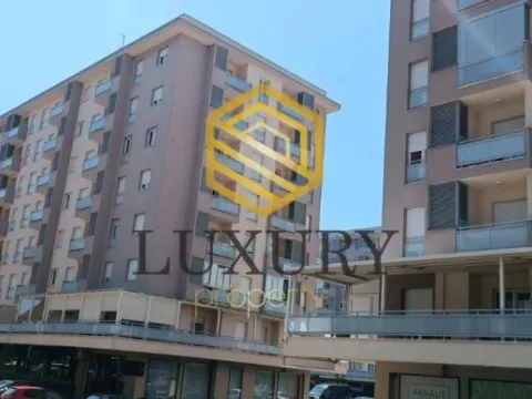 Izdavanje, stan, 33m², City Kvart, Podgorica - image 4