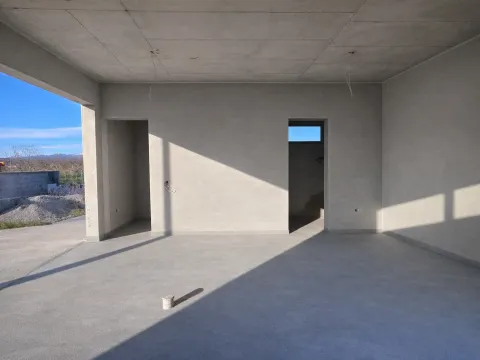 Sale, house, 259m², Donji Kokoti, Podgorica - image 8