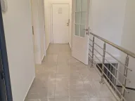 Izdavanje, poslovni prostor, 240m², Autobuska stanica, Podgorica - image 4