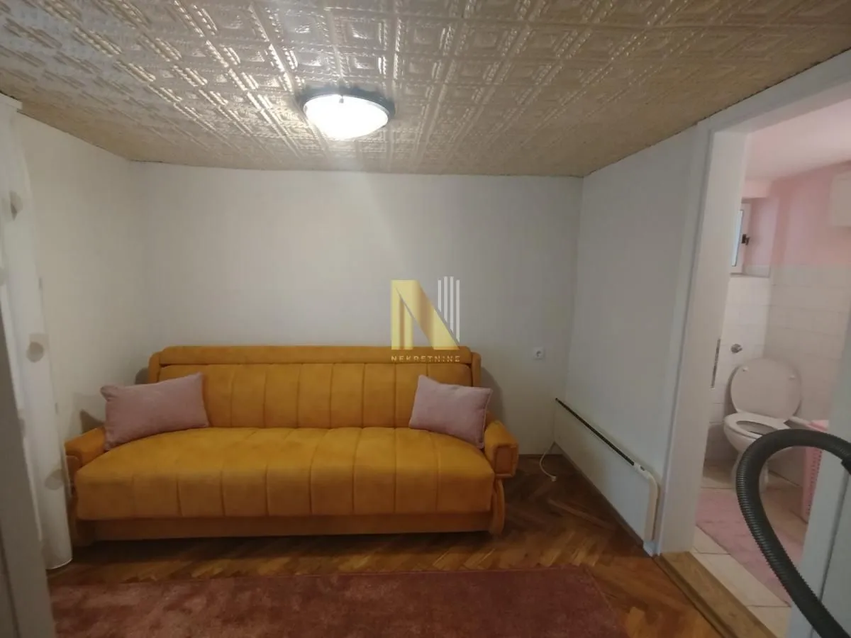 Prodaja, kuća, 128m², Salajka, Novi Sad Sve Podlokacije