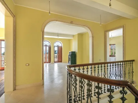 Sale, house, 470m², Reževići, Budva - image 17