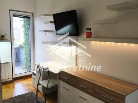 Izdavanje, dvosoban stan, 45m², Uciteljsko Naselje, Zvezdara Sve Podlokacije - image 11