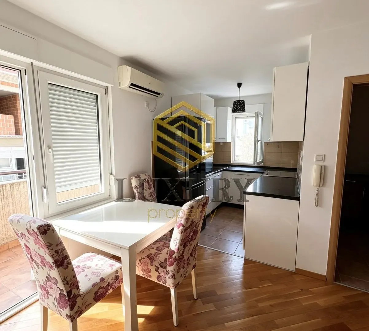 Rent, two bedroom apartment, 55m², Blok 9, Podgorica