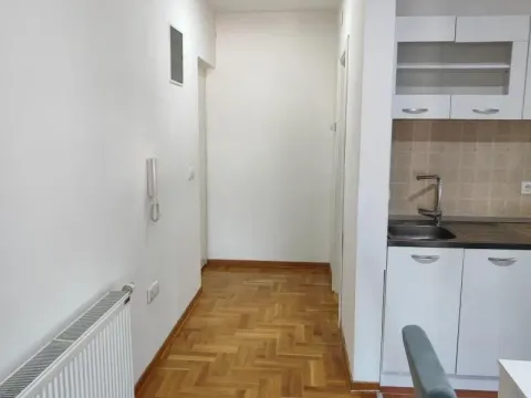 Izdavanje, jednosoban stan, 44m², Altina, Beograd - image 6