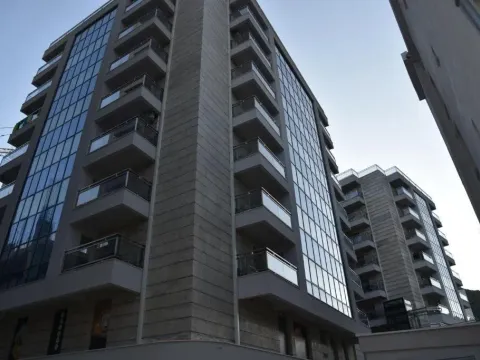 Izdavanje, jednosoban stan, 50m², Budva, Crna Gora - image 8