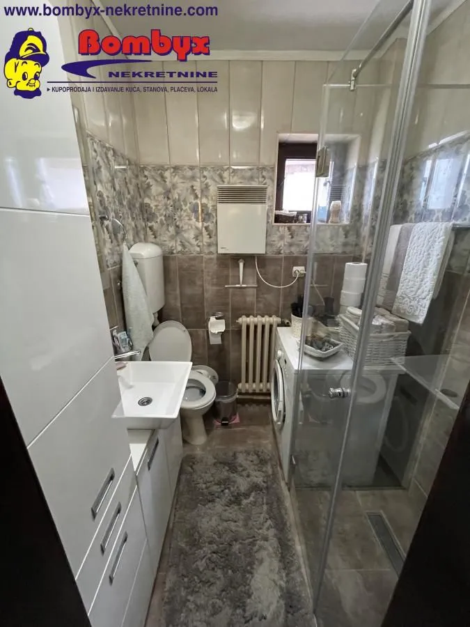 Prodaja, kuća, 155m², Sremska Kamenica, Petrovaradin