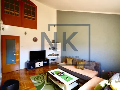 Prodaja, dvosoban stan, 92m², Stari Aerodrom, Podgorica