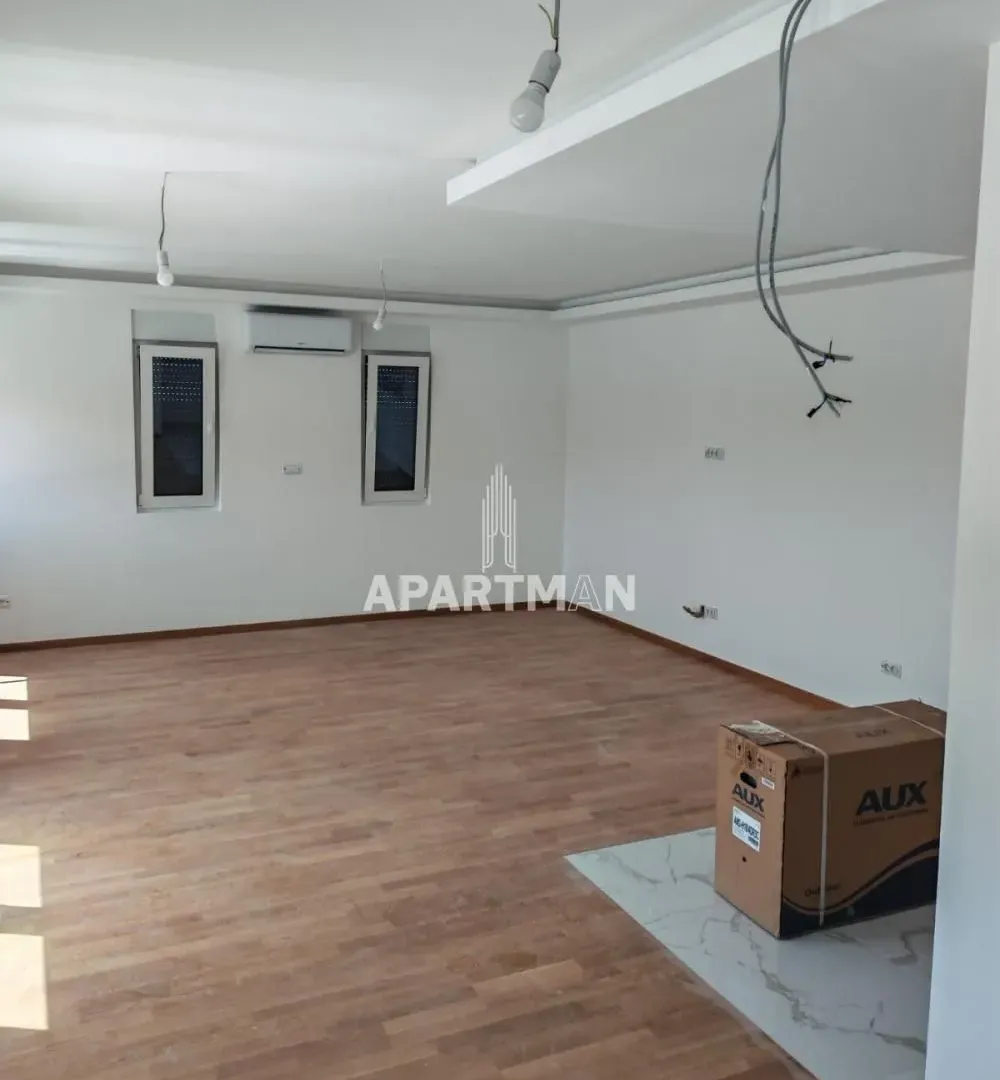 Prodaja, četvorosoban stan, 103m², Ledine, Beograd