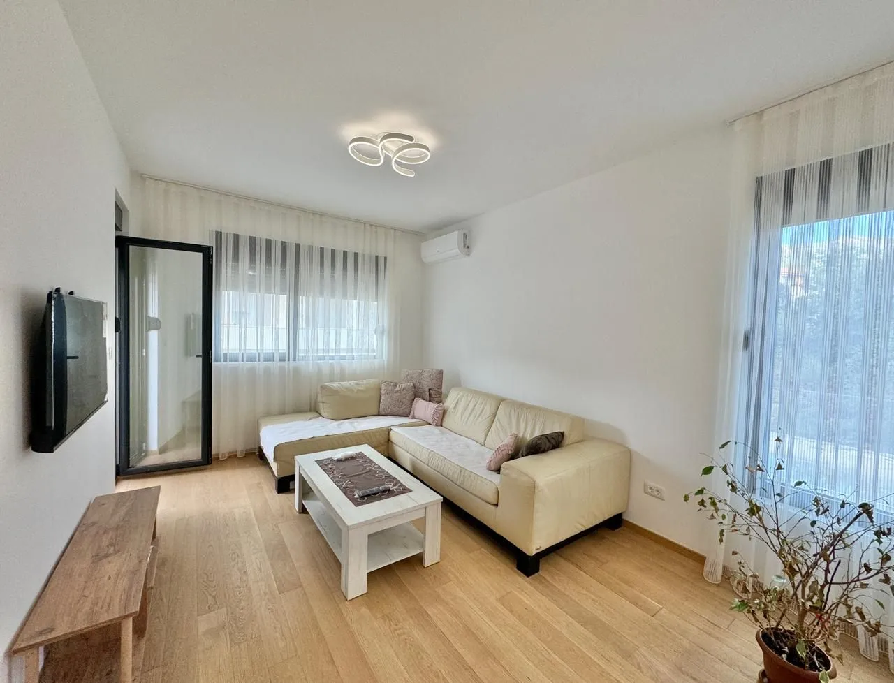 Prodaja, jednosoban stan, 47m², Bečići, Budva