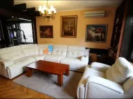 Izdavanje, kuća, 160m², Savski Venac, Beograd - image 22