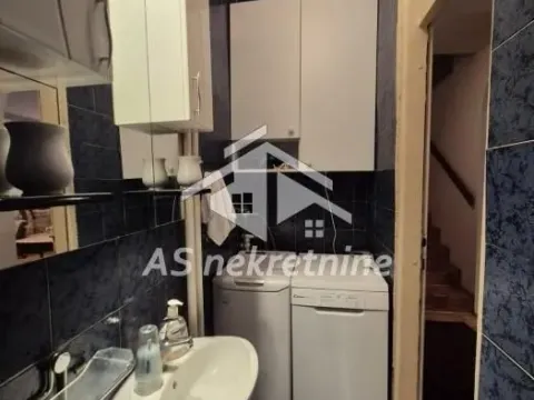 Izdavanje, trosoban stan, 85m², Novi Beograd Blok 63, Novi Beograd Sve Podlokacije - image 16