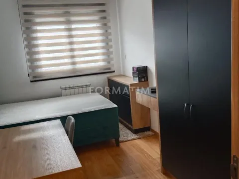 Izdavanje, trosoban stan, 55m², Kluz, Zvezdara Sve Podlokacije - image 2