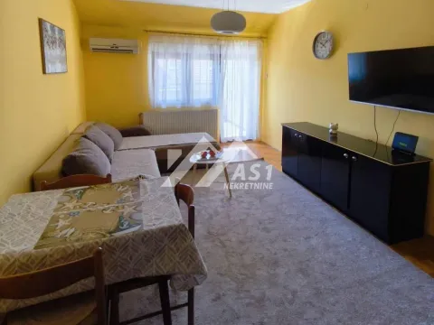 Rent, three bedroom apartment, 70m², Rotkvarija, Novi Sad Sve Podlokacije - image 2