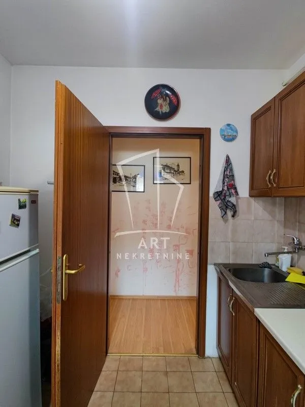 Sale, three bedroom apartment, 107m², Petlovo Brdo, Beograd