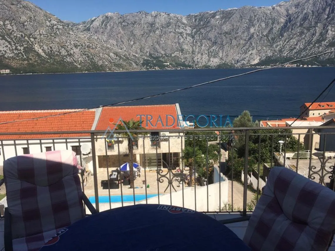 Prodaja, jednosoban stan, 56m², Stoliv, Kotor