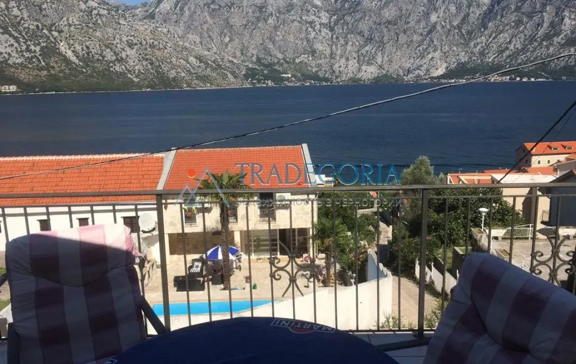Sale, one bedroom apartment, 56m², Stoliv, Kotor