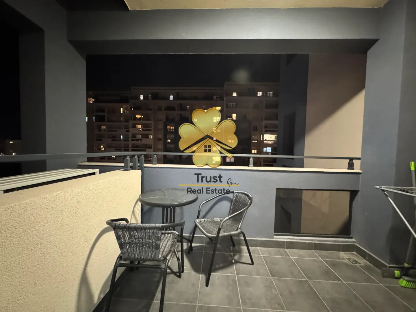 Izdavanje, dvosoban stan, 70m², Master Kvart, Podgorica
