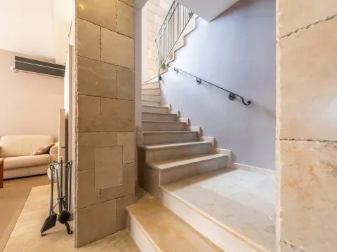 Prodaja, trosoban stan, 215m², Centar, Budva - image 7