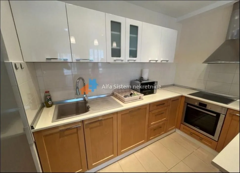Sale, three bedroom apartment, 107m², Novi Beograd Blok 67, Novi Beograd Sve Podlokacije