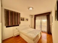 Rent, three bedroom apartment, 112m², Bečići, Budva - image 9