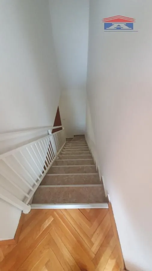 Izdavanje, četvorosoban stan, 101m², Novo naselje, Novi Sad