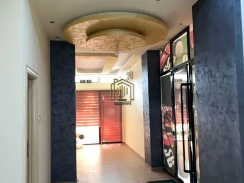 Izdavanje, poslovni prostor, 60m², Preko Morače, Podgorica - image 4