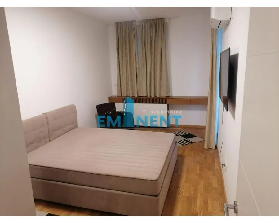 Rent, two bedroom apartment, 67m², Novi Beograd Blok 45, Novi Beograd Sve Podlokacije