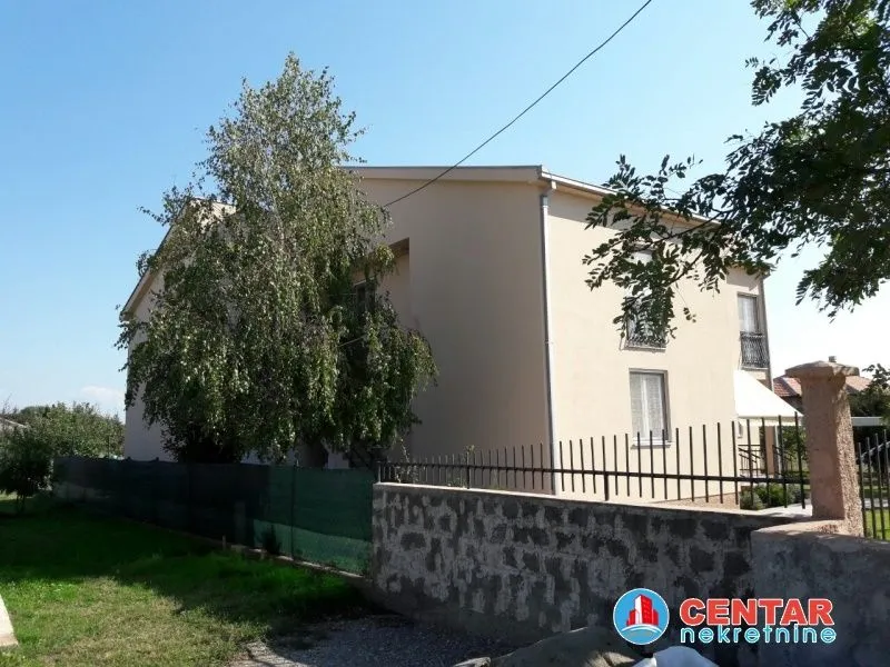 Sale, house, 246m², Donji Kokoti, Podgorica