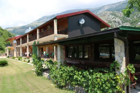Sale, office space, 767m², Buljarica, Budva - image 3