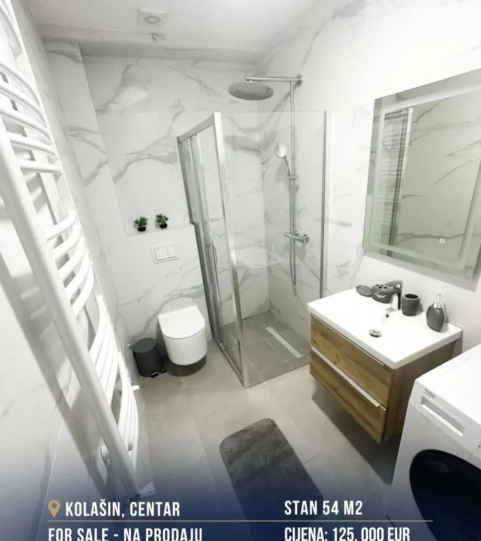 Prodaja, jednosoban stan, 54m², Centar, Kolašin