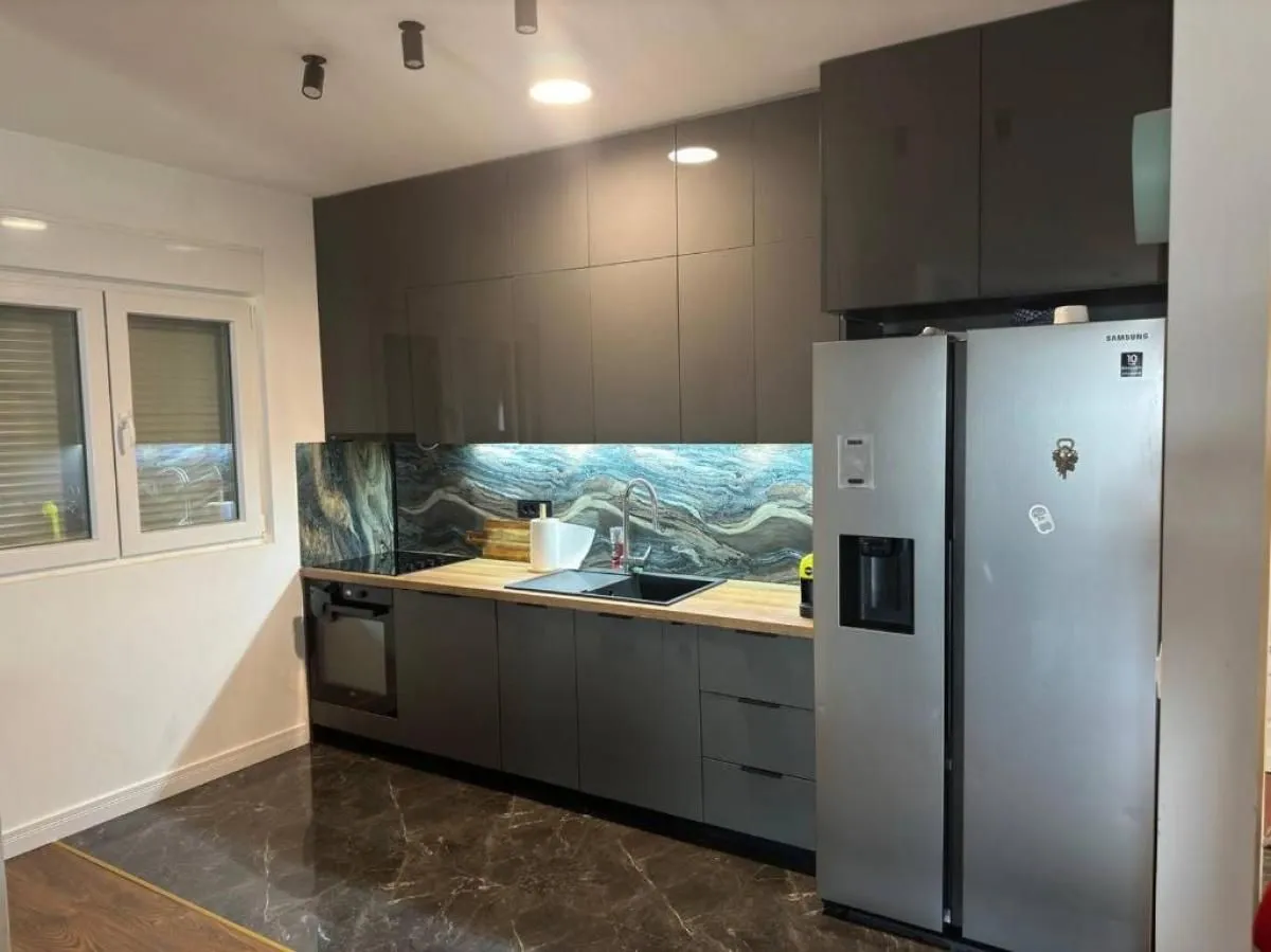 Prodaja, trosoban stan, 140m², Budva, Crna Gora