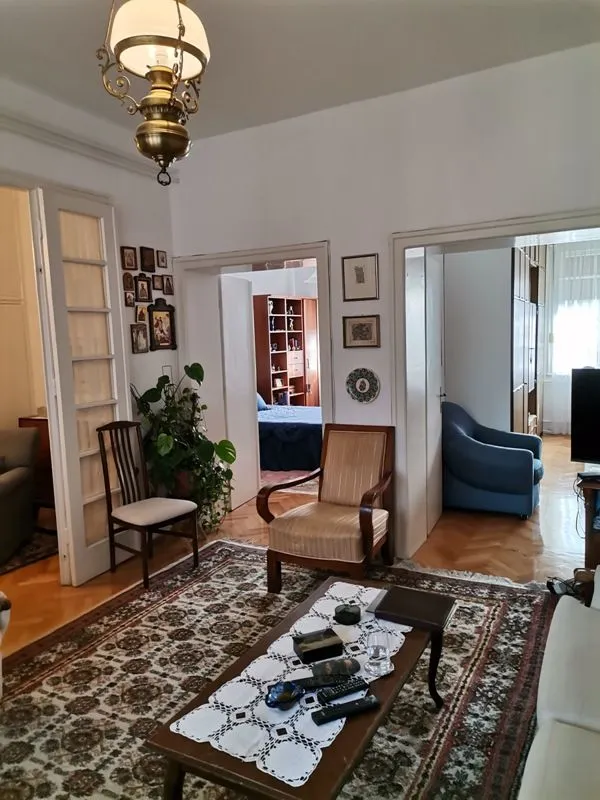 Prodaja, četvorosoban stan, 115m², Stari Grad, Beograd