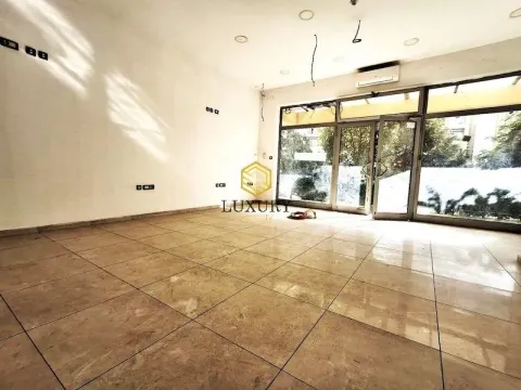 Rent, office space, 118m², Stari Aerodrom, Podgorica - image 9