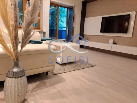 Izdavanje, trosoban stan, 78m², Centar, Novi Sad - image 5