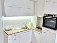 Rent, studio apartment, 33m², Stari Aerodrom, Podgorica - image 1