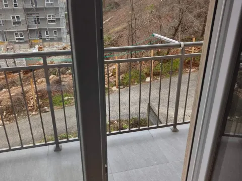 Izdavanje, trosoban stan, 70m², Zabjelo, Podgorica - image 11