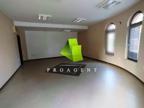 Sale, office space, 60m², Centar, Niš - image 8