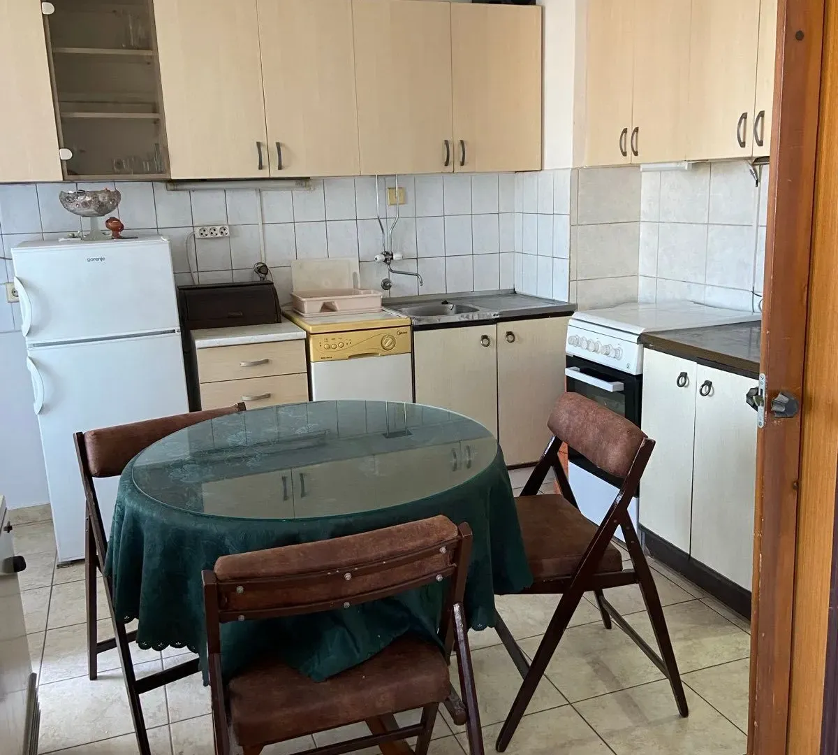 Rent, two bedroom apartment, 42m², Stari Aerodrom, Podgorica
