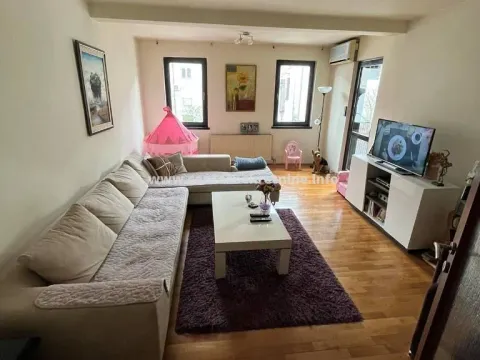Prodaja, trosoban stan, 97m2, Malo Brdo, Podgorica Prodaja, trosoban stan, 97m2, Malo Brdo, Podgorica