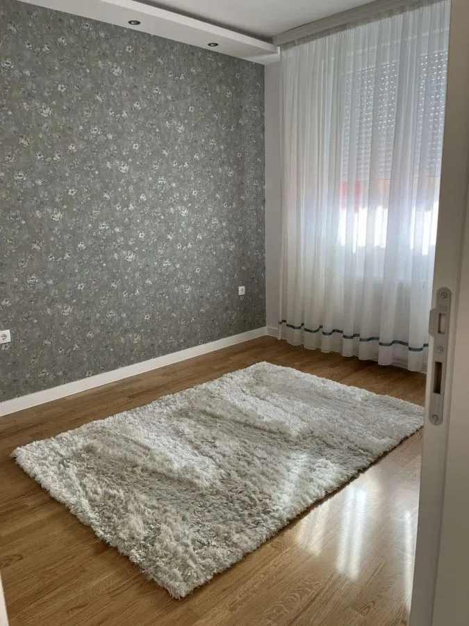 Prodaja, četvorosoban stan, 101m², Salajka, Novi Sad Sve Podlokacije