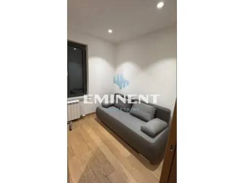 Rent, three bedroom apartment, 65m², Stari Grad, Beograd - image 13