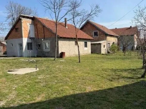 Izdavanje, kuća, 88m², Ovča, Palilula Sve Podlokacije - image 11