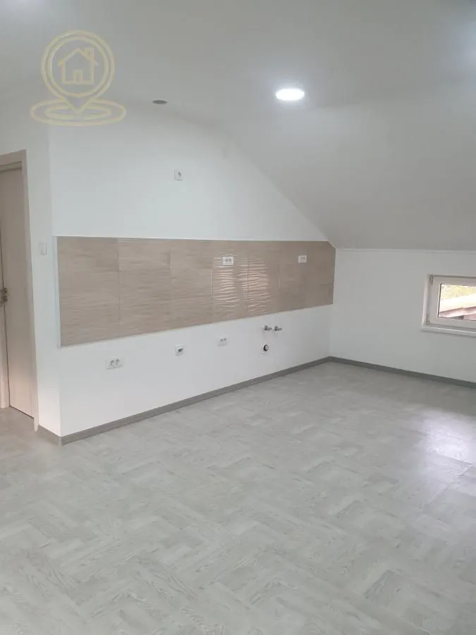 Prodaja, trosoban stan, 71m², Klisa, Novi Sad Sve Podlokacije