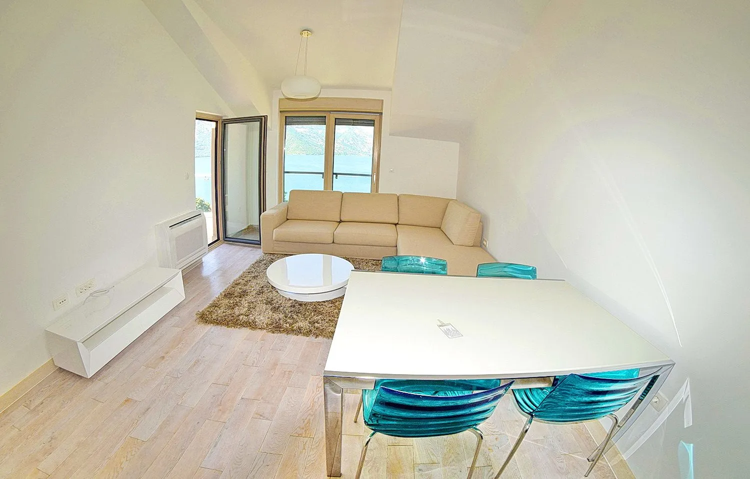 Prodaja, stan, 47m², Morinj, Kotor