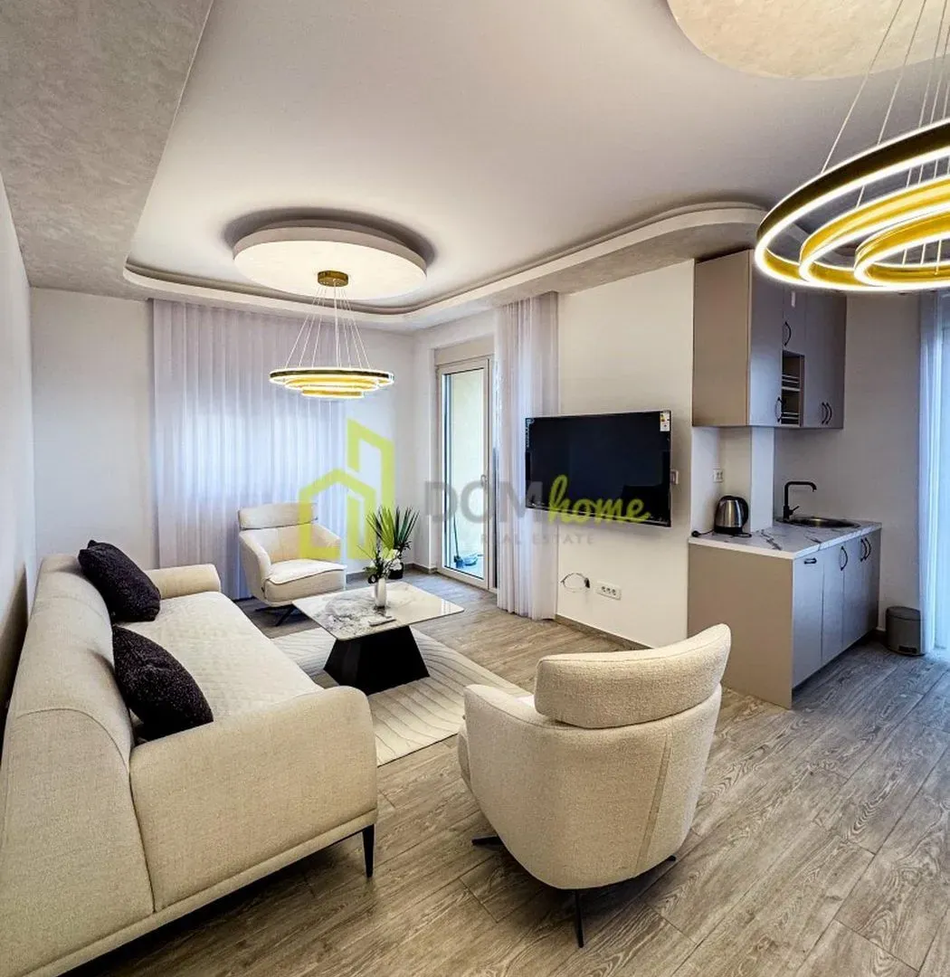 Sale, two bedroom apartment, 74m², Bečići, Budva