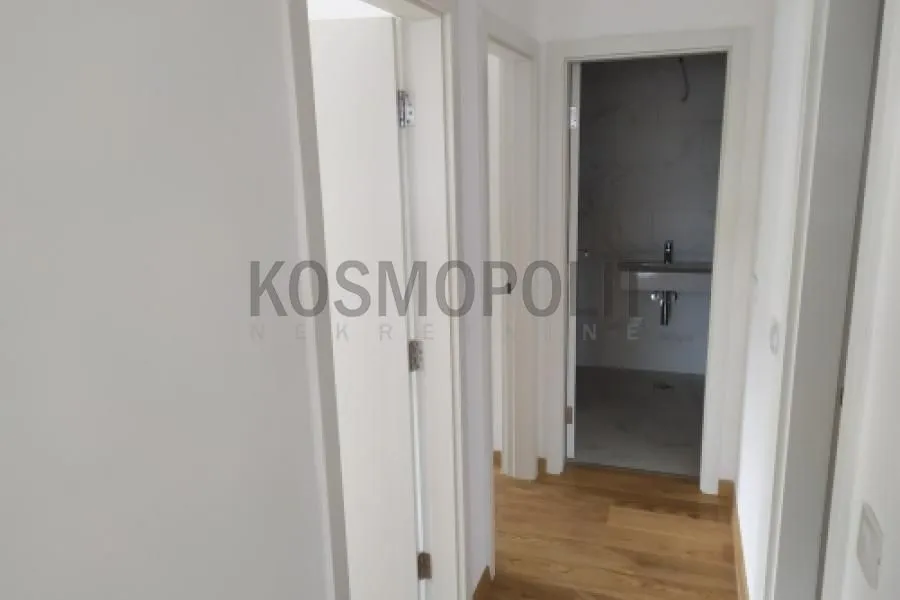 Prodaja, dvosoban stan, 75m², Tošin bunar, Novi Beograd Sve Podlokacije