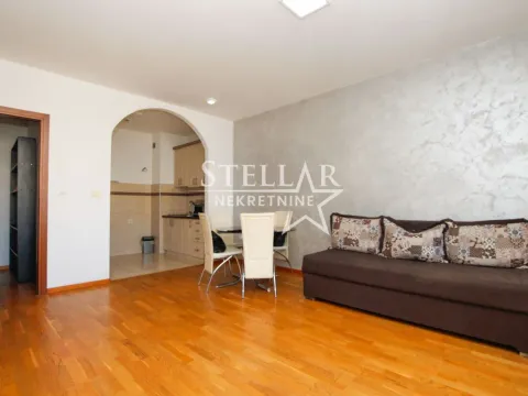 Rent, one bedroom apartment, 50m², City Kvart, Podgorica - image 4