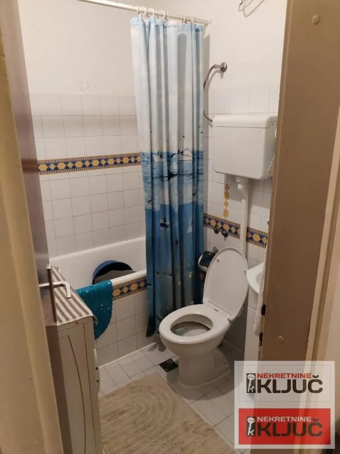 Prodaja, dvosoban stan, 67m², Novo naselje, Novi Sad